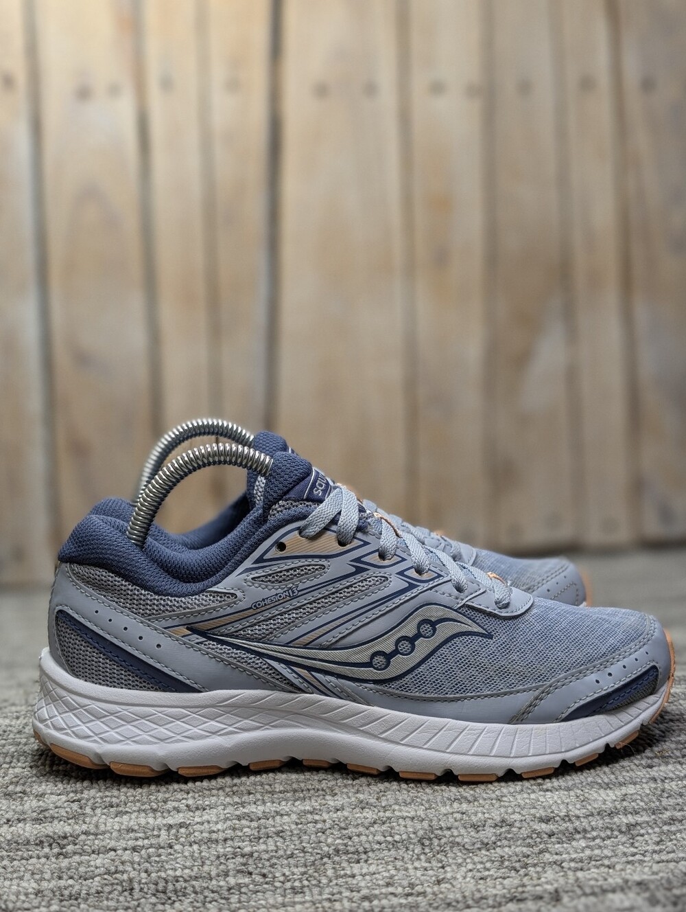 Women's Saucony Cohesion 13 in Blue - Size 8